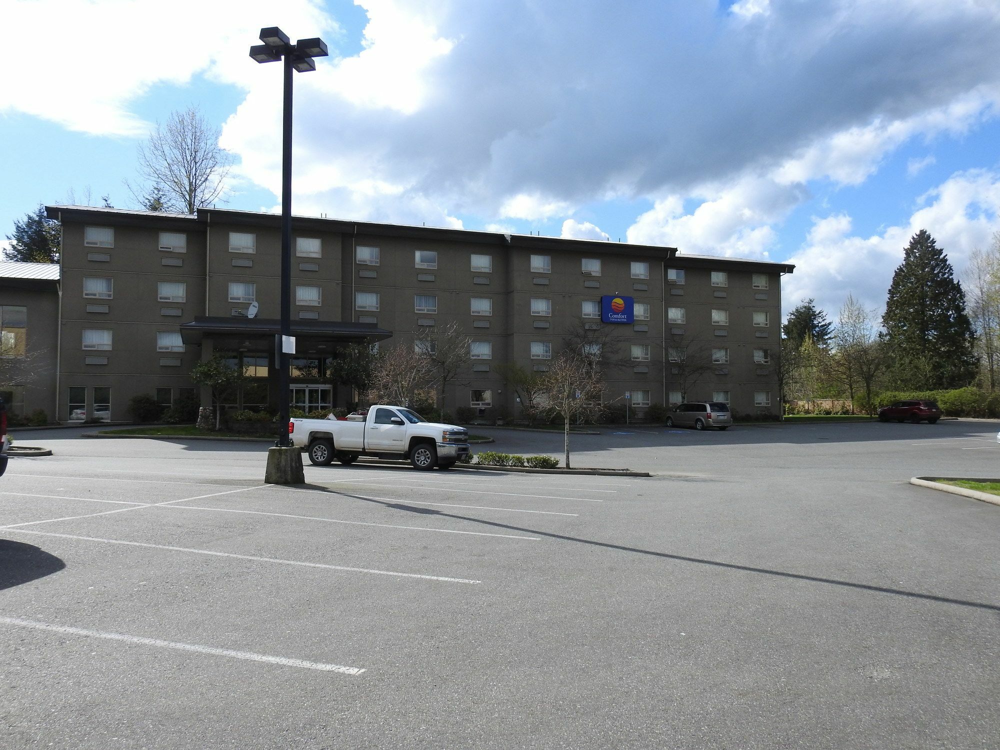 Comfort Inn & Suites Лангли Екстериор снимка